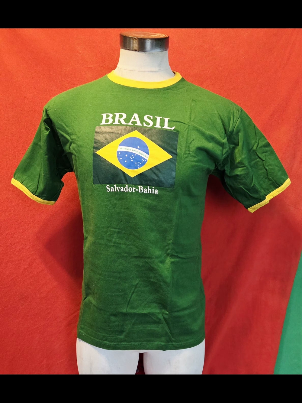 BRASIL SOCCER VINTAGE SHIRT MADE IN BRAZIL SIZE MEDIUM GG NEVER USED